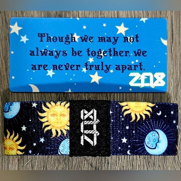 ZOX "SOMEWHERE OUT THERE" #105 STARS MOON UNRELEASED COLLECTIBLE RARE WRISTBAND - Picture 7 of 8